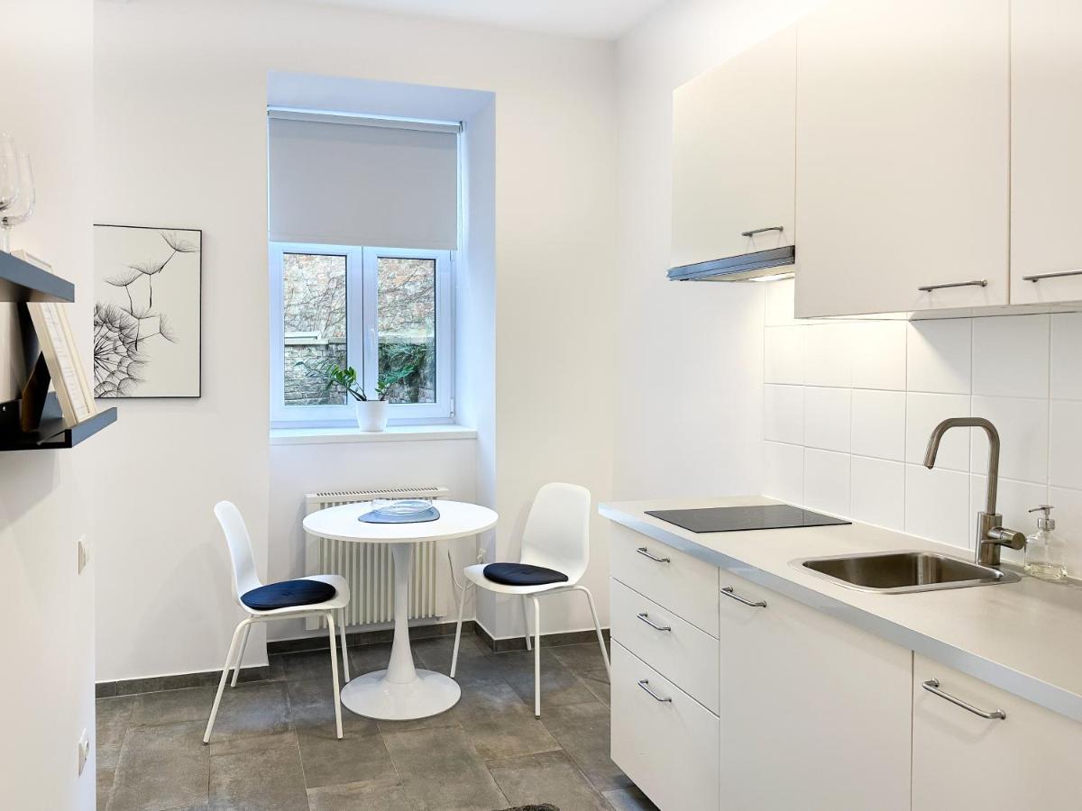 Comfy Apartments At Siebertgasse Viena Exterior foto